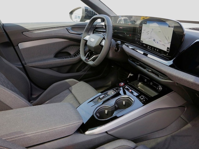 Audi A6 Avant Quattro S-Tronic