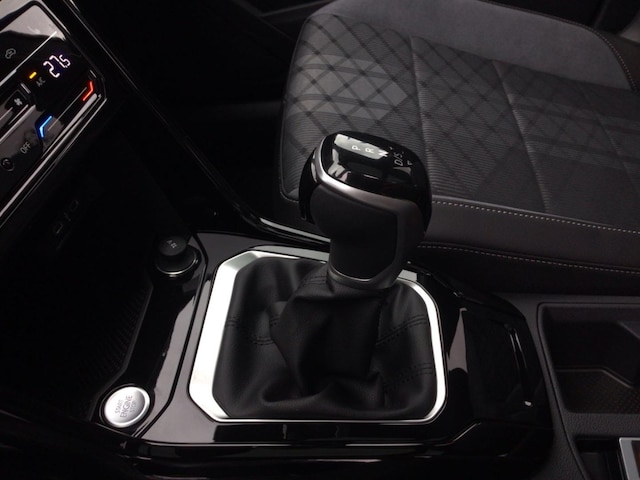 Volkswagen T-Roc 1.5 TSI DSG R-Line