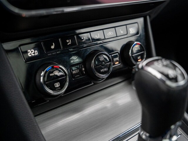 Skoda Superb 2.0 TDI Combi