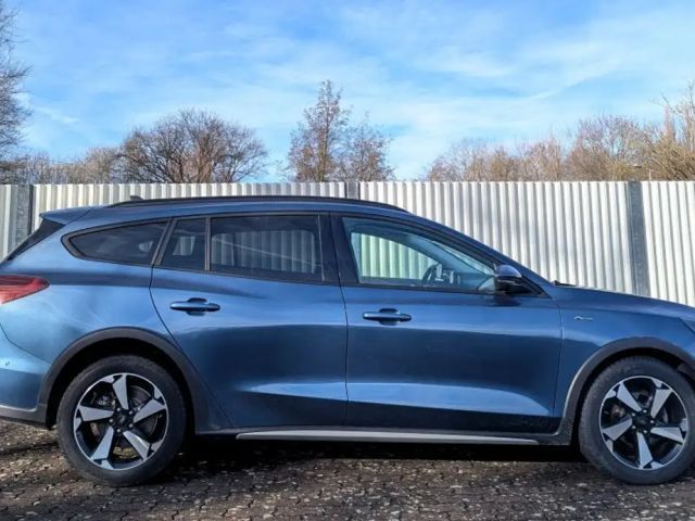Ford Focus Active EcoBoost Wagon