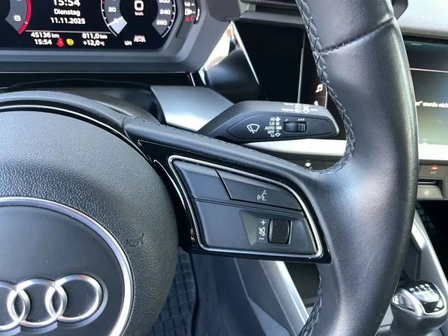 Audi A3 30 TDI Sedan