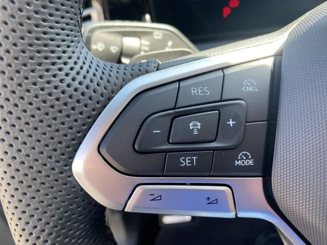 Volkswagen Tiguan 4Motion DSG R-Line