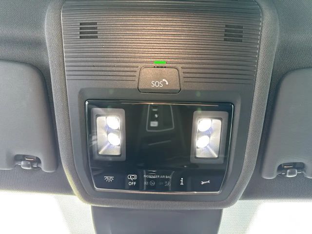 Volkswagen Golf R / R-Performance- Akrapovic CarPlay/Navi