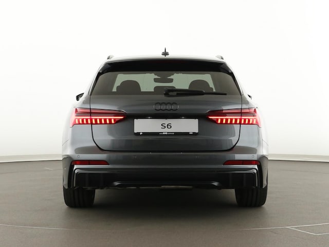Audi S6 Avant Quattro