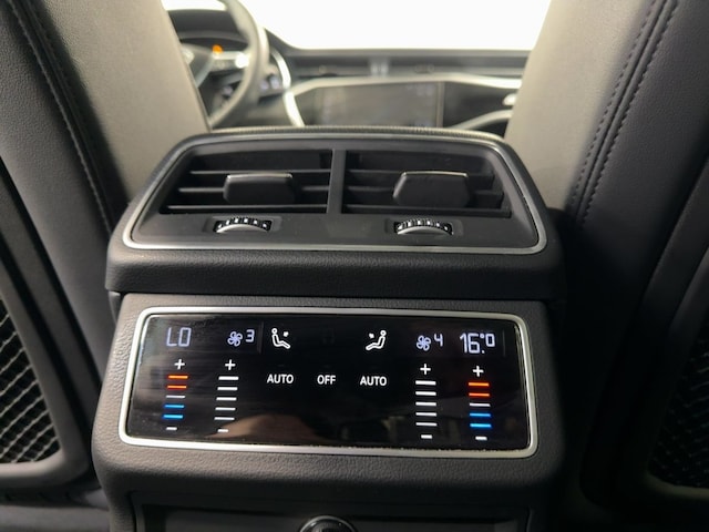 Audi S6 Avant Quattro