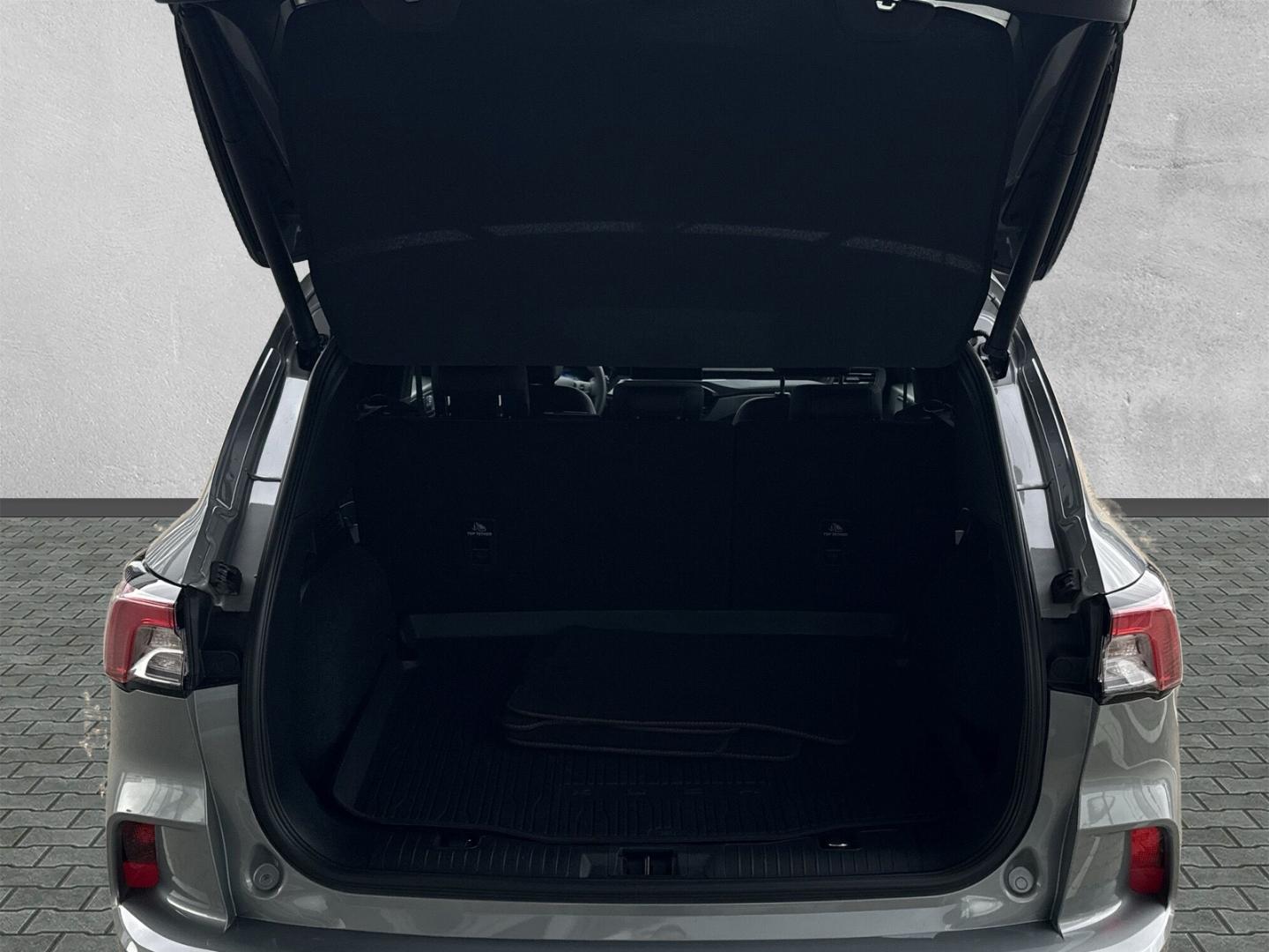 Ford Kuga Hybrid Plug in Hybrid ST Line X