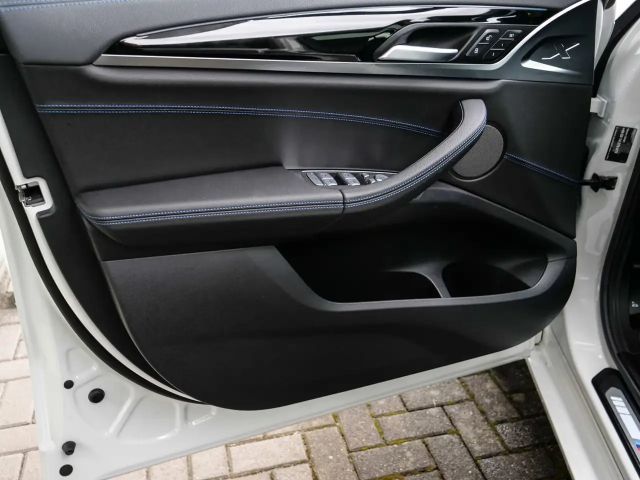 BMW iX3 Impressive iX3