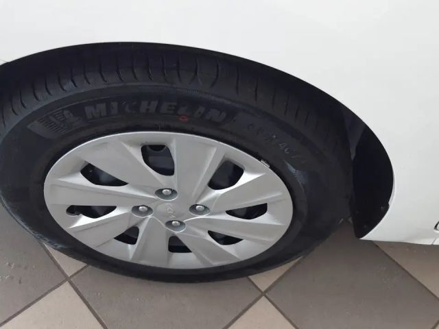 Kia Rio GDi