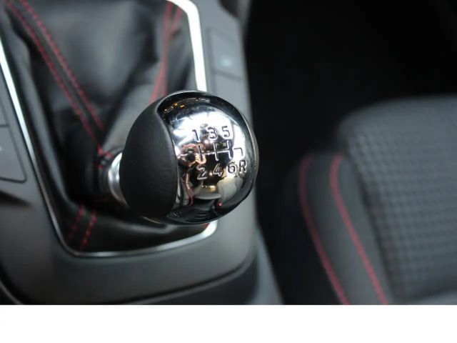 Ford Focus ST Line Wagon