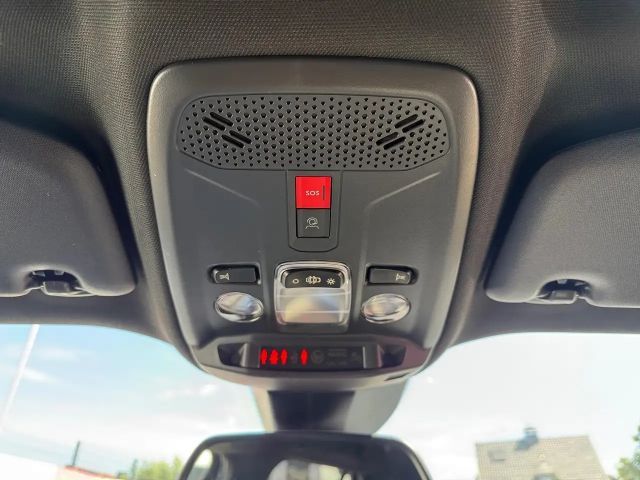 Peugeot 2008 Allure Pack EAT8 PureTech