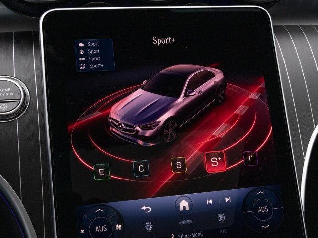 Mercedes-Benz C 200 AMG Line Sedan