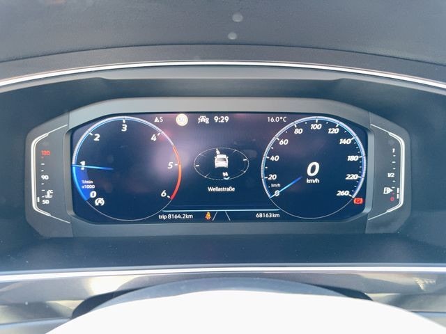 Volkswagen Tiguan 2.0 TDI IQ.Drive R-Line