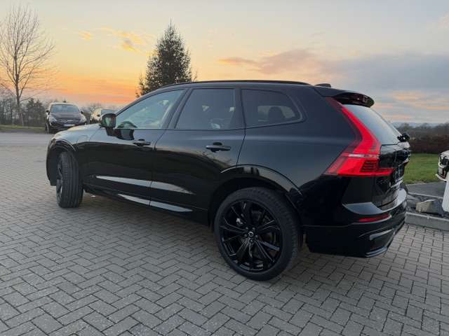 Volvo XC60 AWD Plus T8
