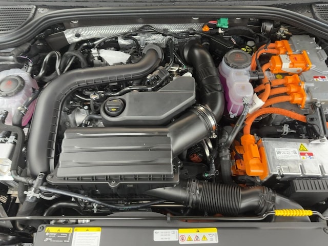 Volkswagen Golf DSG GTE eHybrid