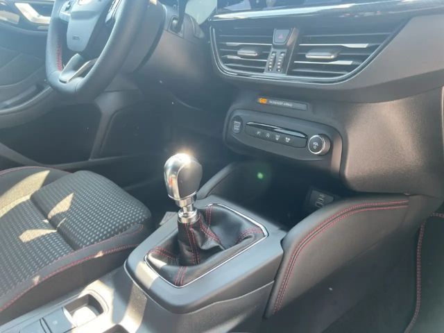 Ford Focus ST Line Wagon