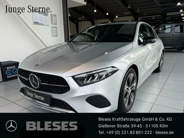 Mercedes-Benz A 220 4MATIC Progressive