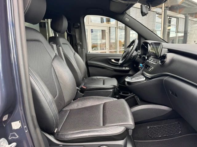 Mercedes-Benz V 300 AMG Line V 300 d