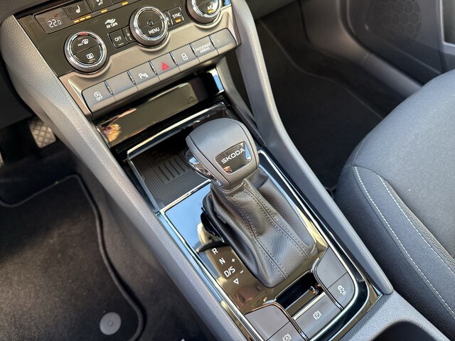 Skoda Karoq 1.5 TSI Selection