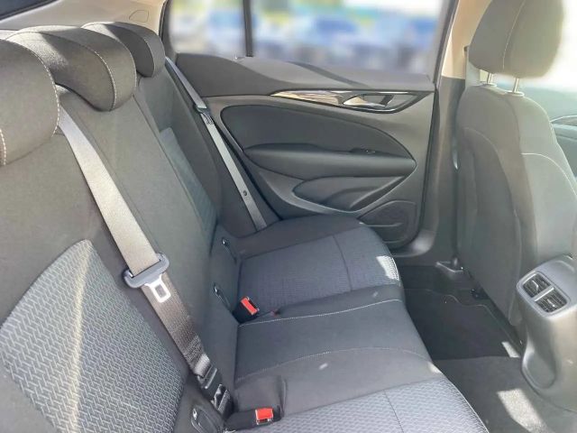 Opel Insignia 2.0 CDTI Elegance Grand Sport