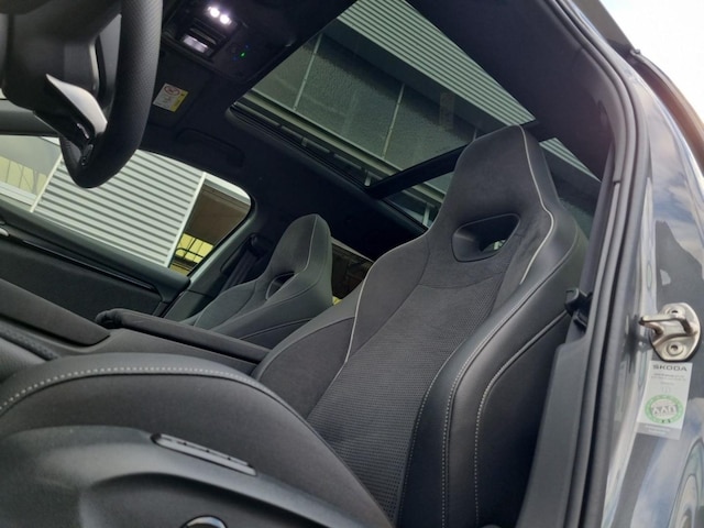 Skoda Superb 2.0 TSI 4x4 Combi Sportline