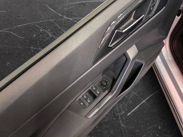 Volkswagen Taigo 1.0 TSI DSG Life