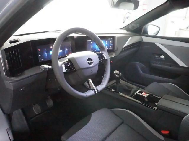 Opel Astra Edition Sports Tourer Turbo