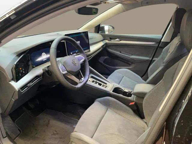 Volkswagen Golf DSG Life