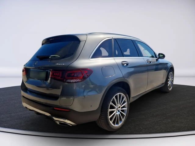 Mercedes-Benz GLC 300 4MATIC GLC 300 e
