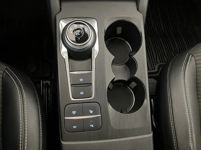 Ford Kuga Plug in Hybrid Titanium X