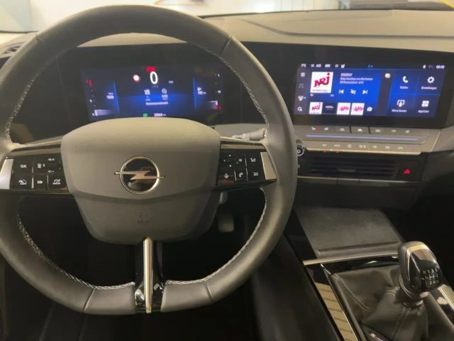 Opel Astra 1.2 Turbo Elegance Turbo