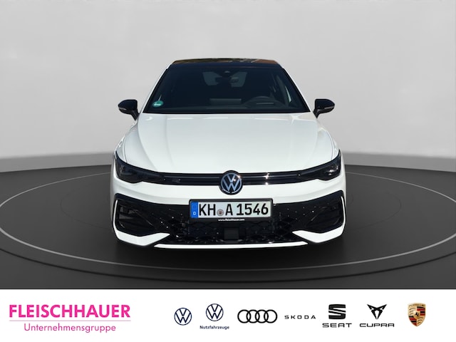 Volkswagen Golf 1.5 eTSI Golf VIII R-Line