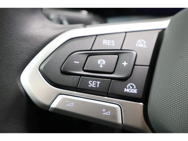 Volkswagen Golf 1.5 TSI Golf VIII