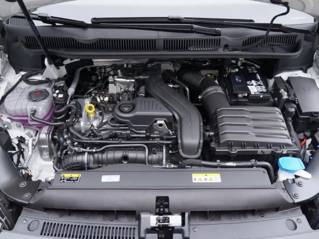 Volkswagen Touran 1.5 TSI DSG R-Line