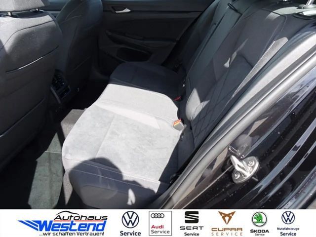 Volkswagen Golf DSG Style