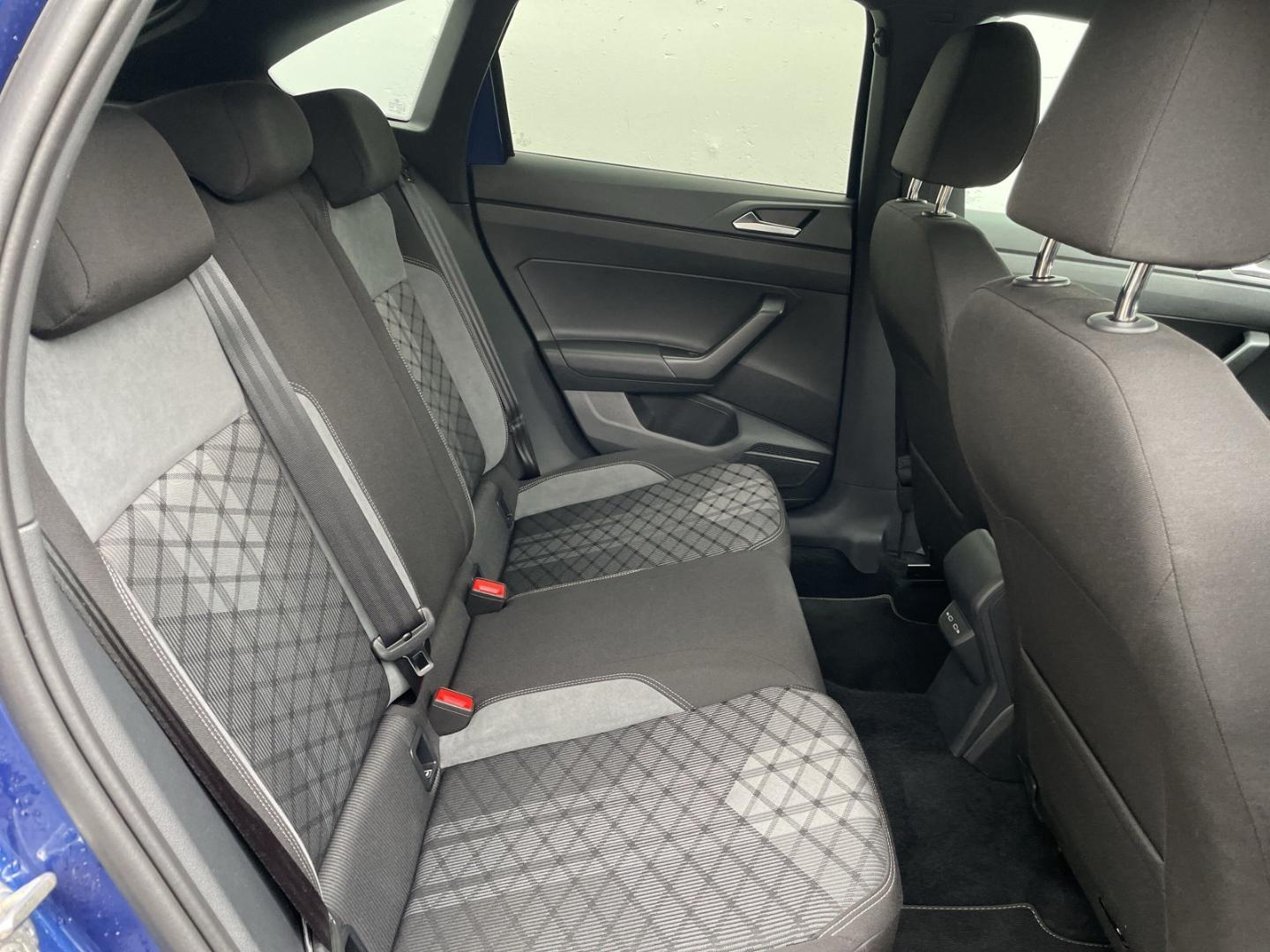 Volkswagen Taigo 1.5 TSI DSG R-Line Style