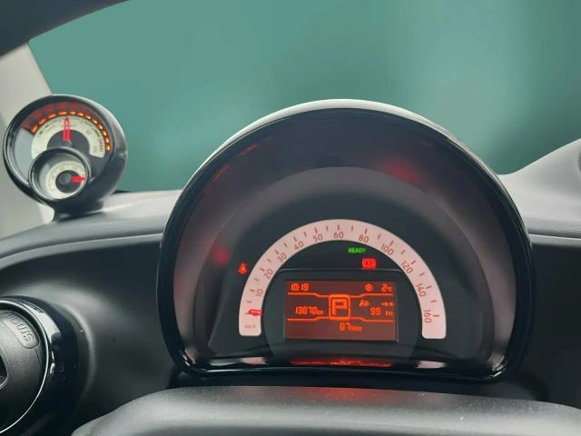 Smart EQ fortwo fortwo EQ 22 KW+TEMPOMAT+SITZHEIZ+BREMSASSISTENT