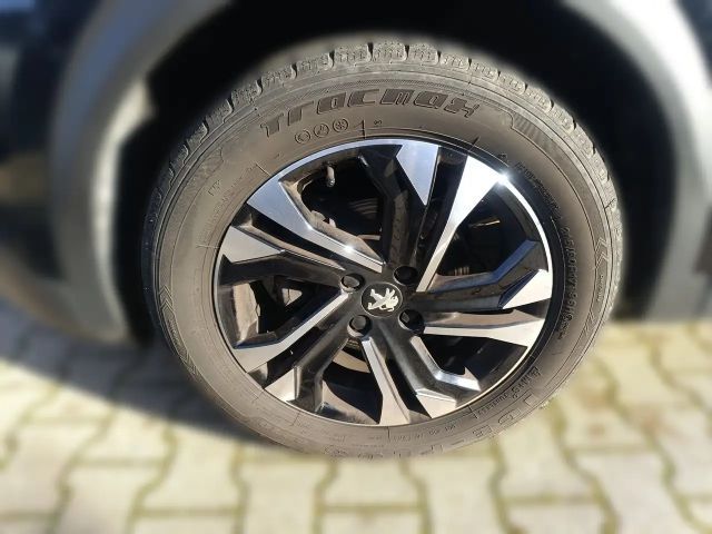 Peugeot 2008 Allure Pack PureTech