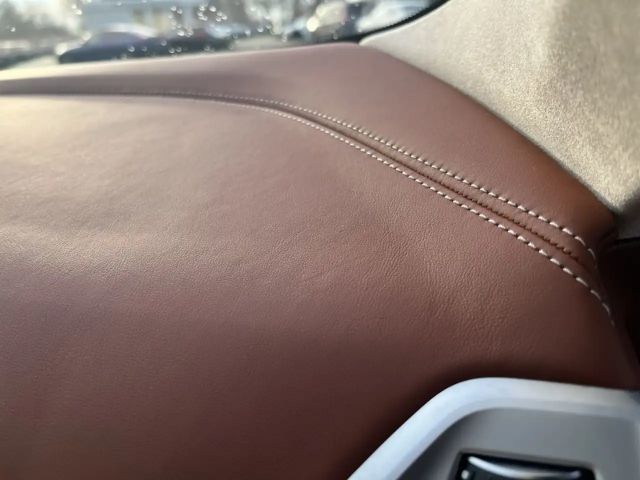 BMW M850 Coupé Gran Coupé Sedan xDrive