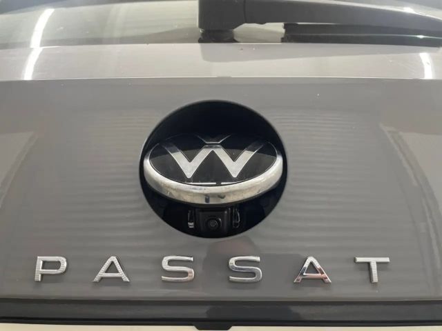 Volkswagen Passat 1.5 TSI Business Variant