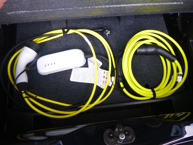 Volkswagen e-up! e-up! Edition R-Kamera, SHZ, PPS, Beheizb.