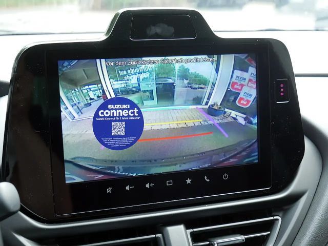 Suzuki S-Cross Hybrid