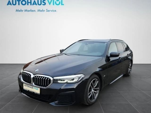 BMW 520 520d M-Sport Touring