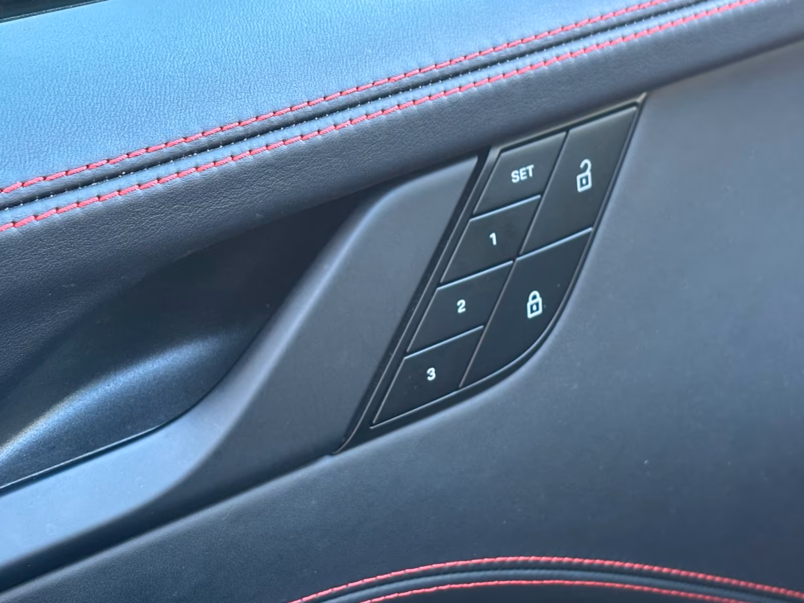 Porsche 911 992 Cabriolet Carrera GTS