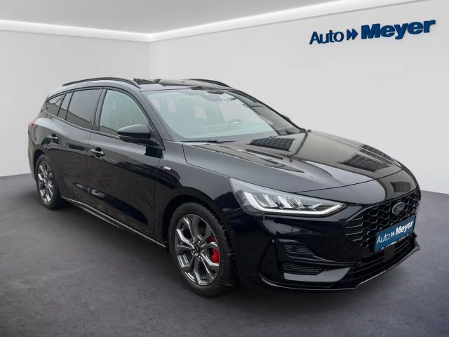 Ford Focus ST Line Wagon