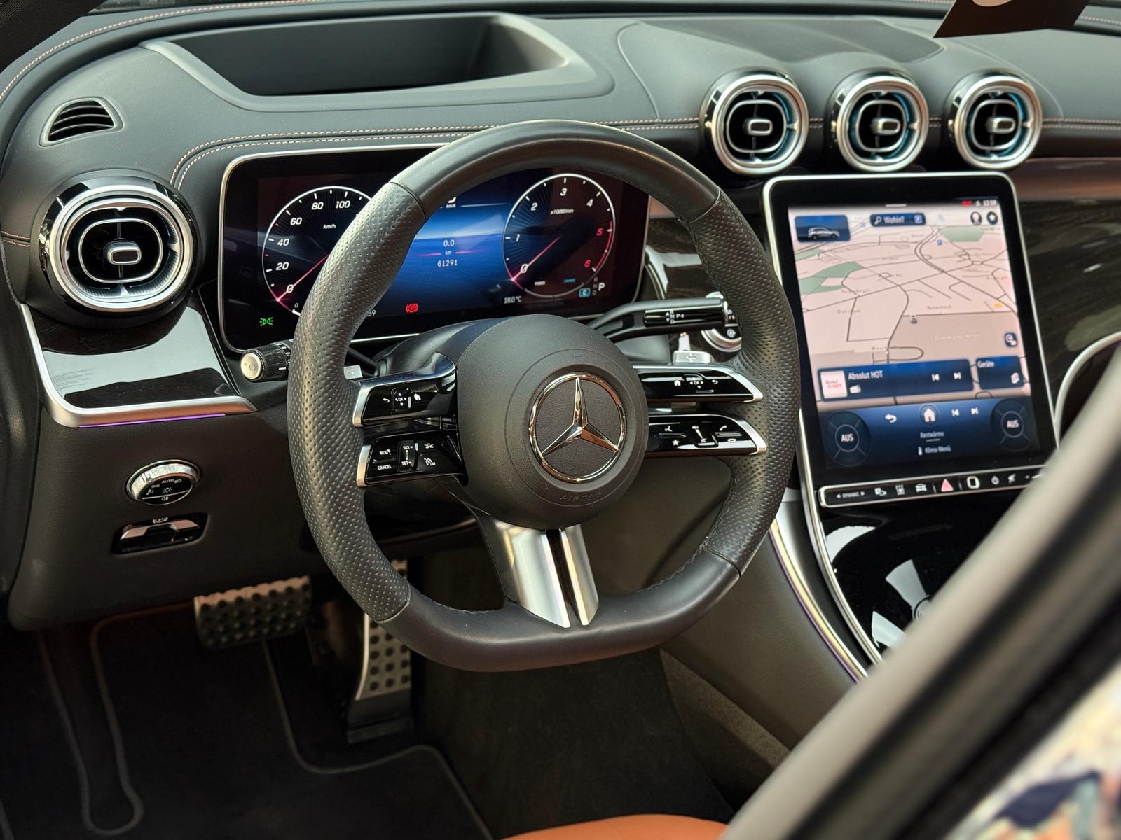 Mercedes-Benz GLC 300 4MATIC AMG Line GLC 300 d