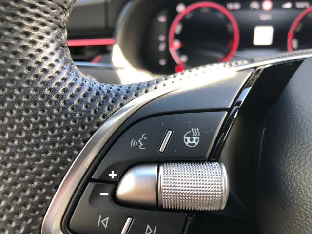 Skoda Scala Monte Carlo