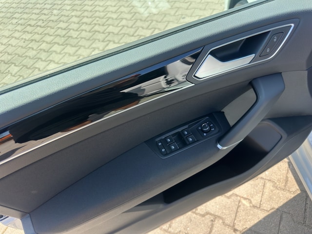 Volkswagen Touran DSG Highline