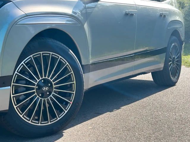 Hyundai IONIQ 9 UNIQ