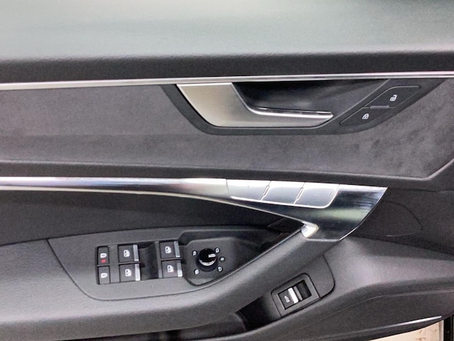 Audi S6 Avant Quattro