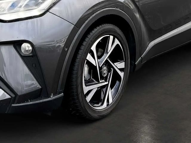 Toyota C-HR Hybride Team D